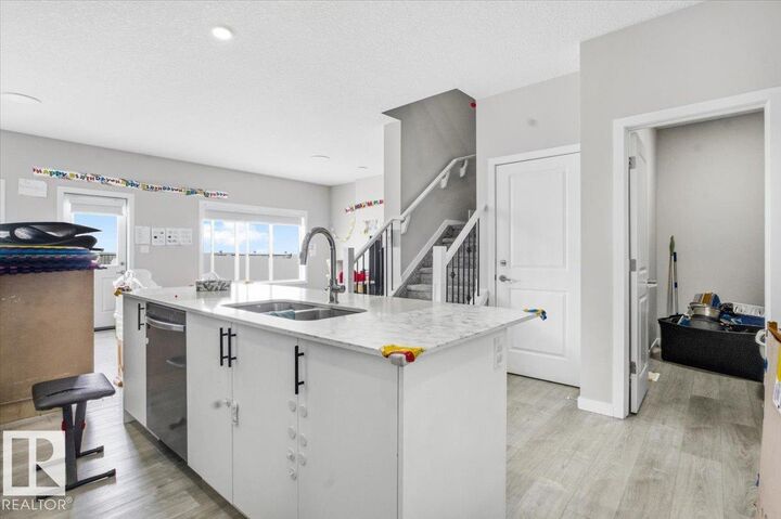 Property Photo:  7056 182 Avenue NW  AB T5Z 0V7 