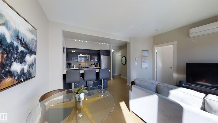 Property Photo:  10410 102 Avenue NW 1603  AB T5J 0E9 