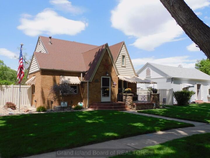 Property Photo:  706 W 11th St  NE 68801 