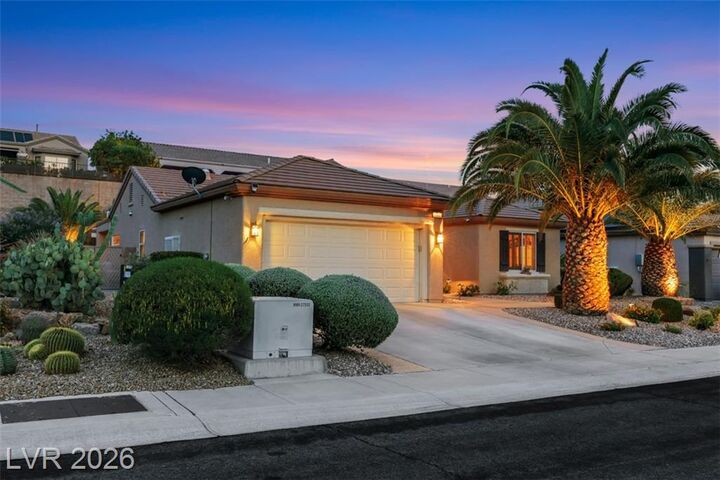 Property Photo:  1616 Wellington Springs Avenue  NV 89052 