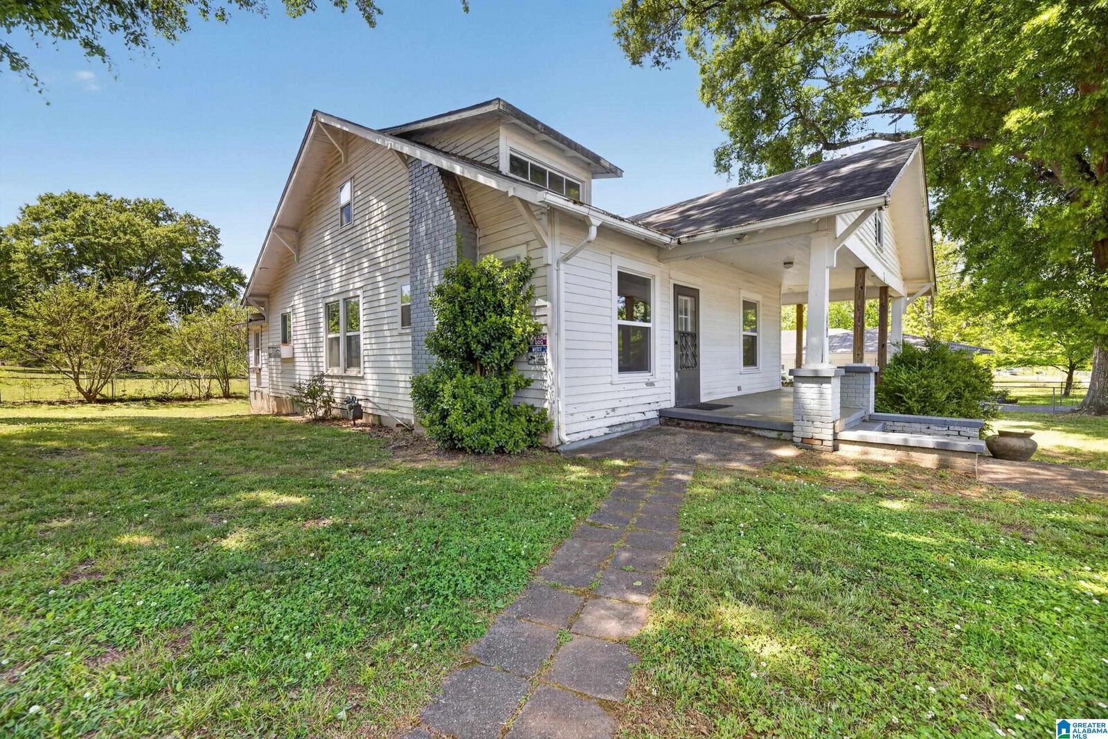 Property Photo: 246 Virginia Avenue AL 36201