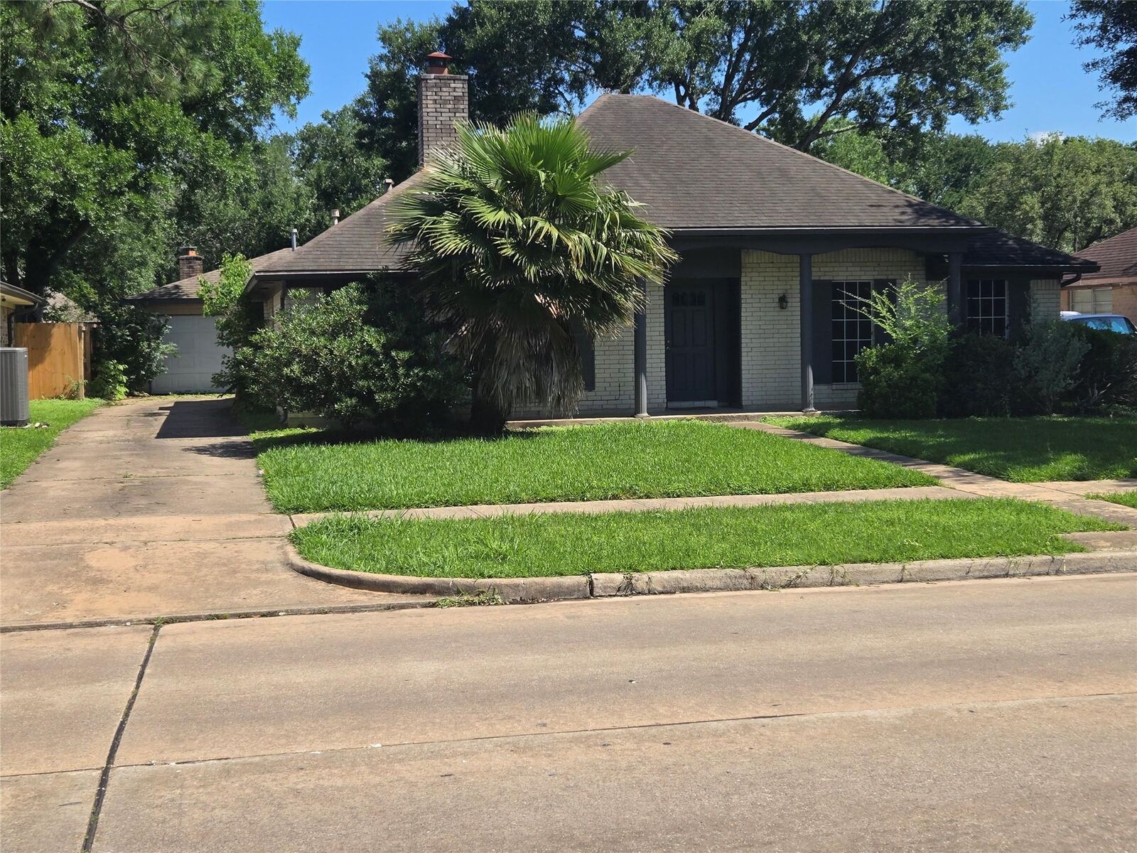 Property Photo:  1818 Turtle Creek Drive  TX 77459 