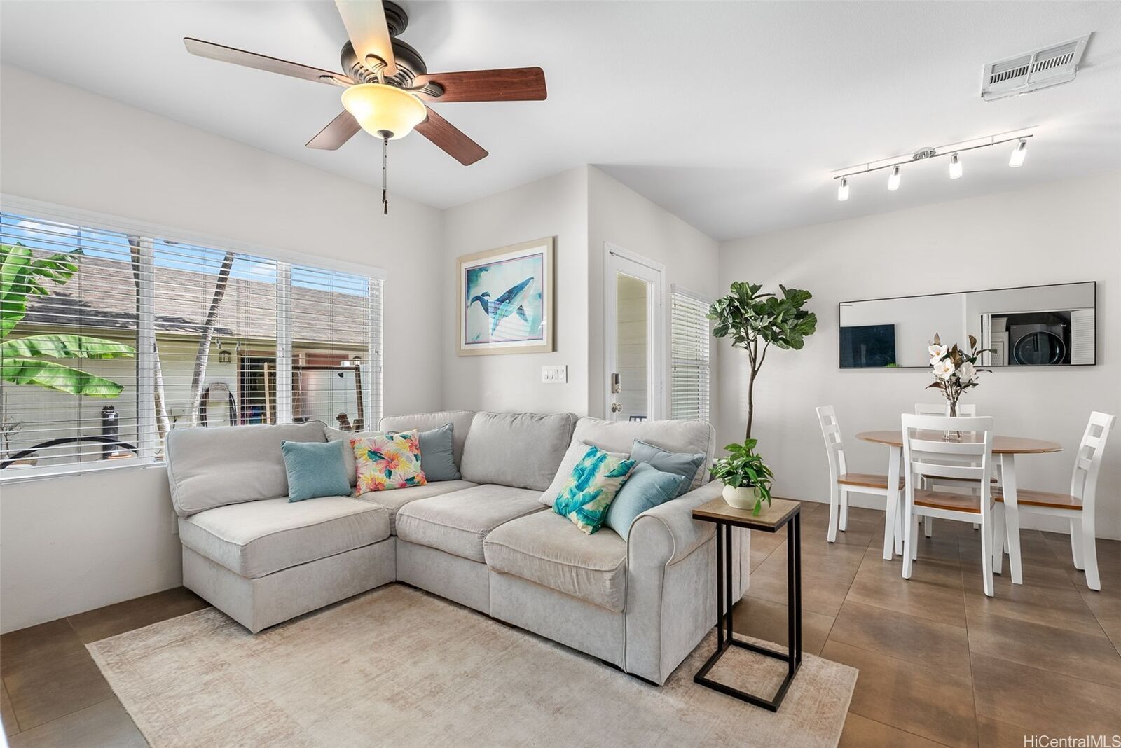 Property Photo:  91-1011 Kaipalaoa Street 403  HI 96706 