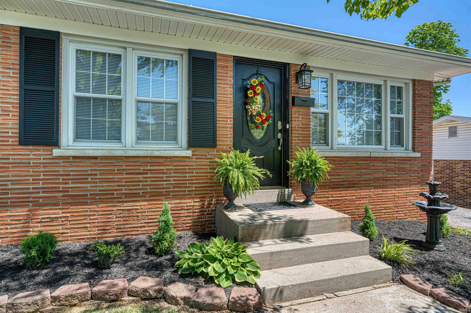 Property Photo:  1101 N Helfrich Avenue  IN 47720 