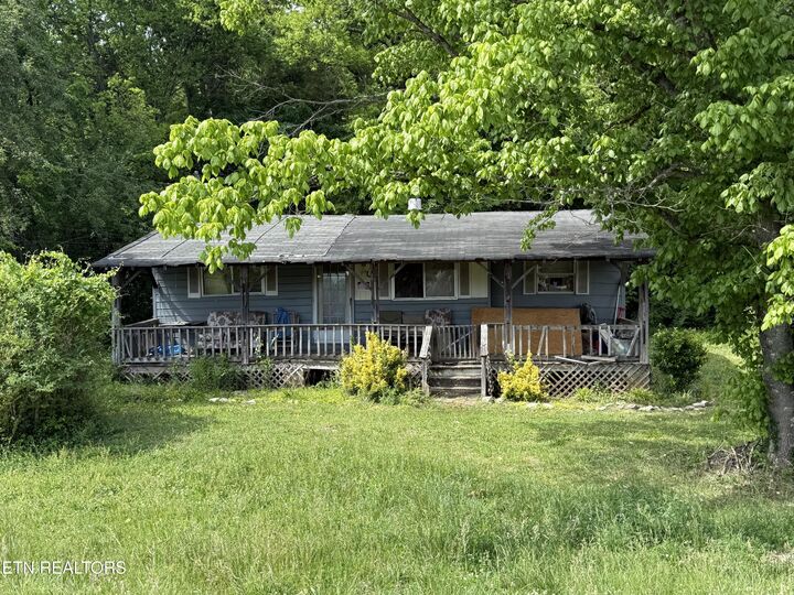 Property Photo:  0 & 9533 Dutchtown Rd  TN 37923 