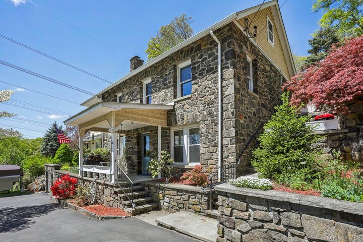 Property Photo:  48 Montrose Station Road  NY 10567 