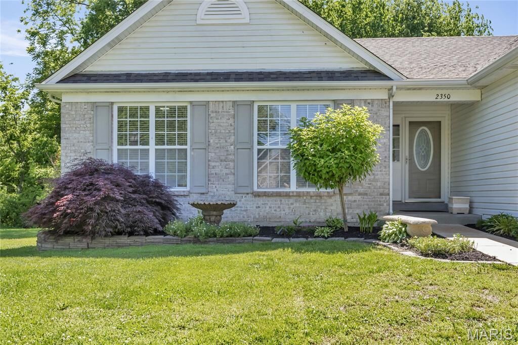 Property Photo:  2350 Fountain Drive  MO 63012 