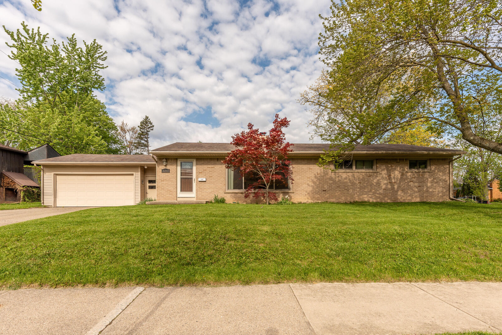 Property Photo:  2215 Runnymede Boulevard  MI 48103 