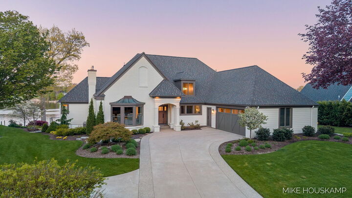 Property Photo:  15945 Orchard Point Drive  MI 49456 