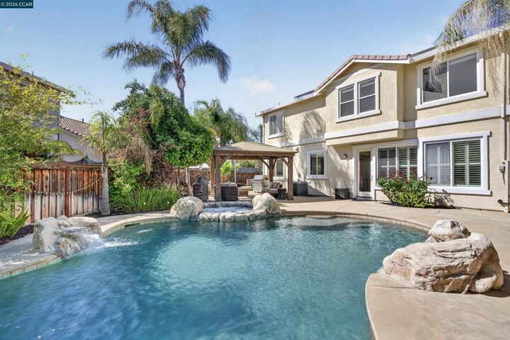 Property Photo:  858 Lindrick Ct  CA 94513 