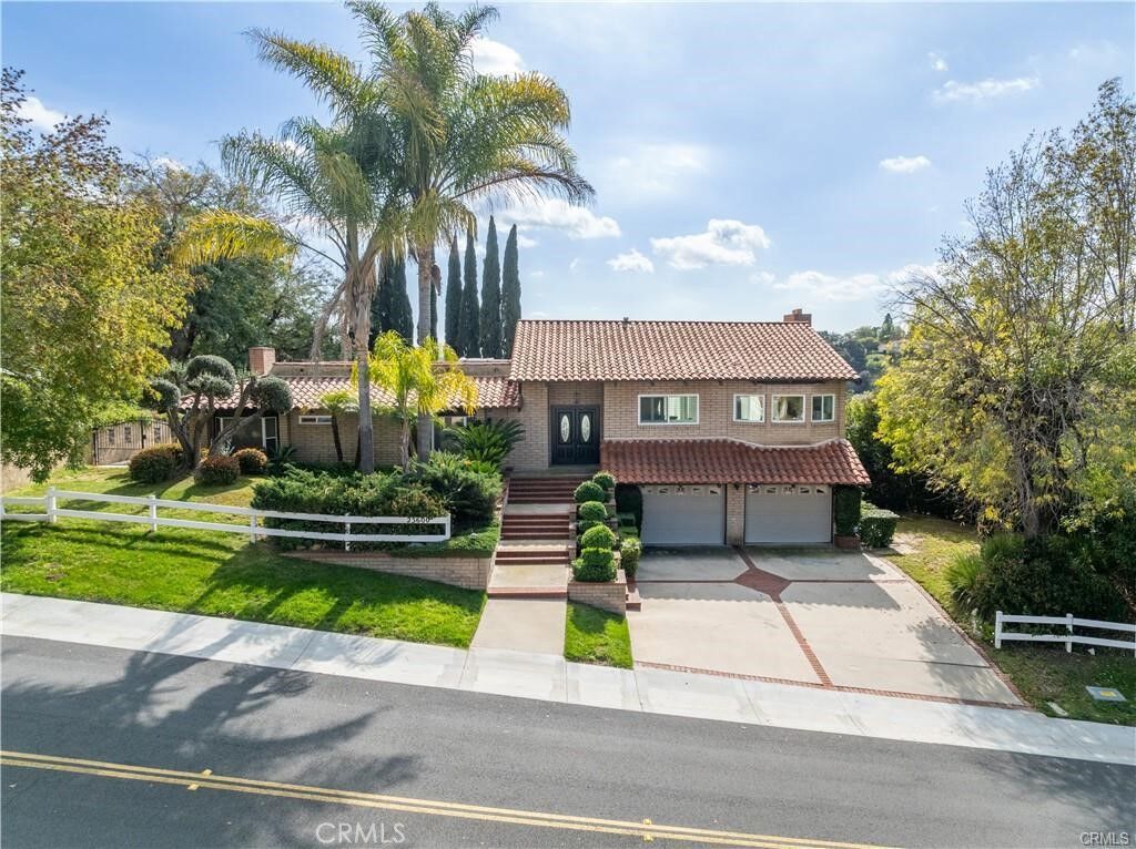 Property Photo:  23600 Ridge Line  CA 91765 