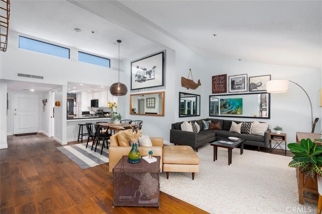Property Photo: 260 Cagney 317 CA 92663