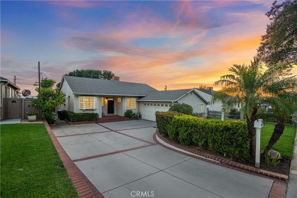 Property Photo: 1831 Richard Street CA 91504
