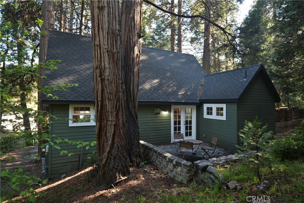Property Photo: 27245 Little Bear CA 92317