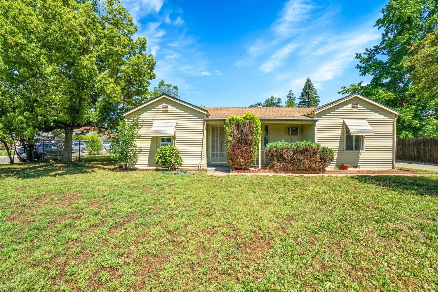 Property Photo: 6049 Landis CA 95608