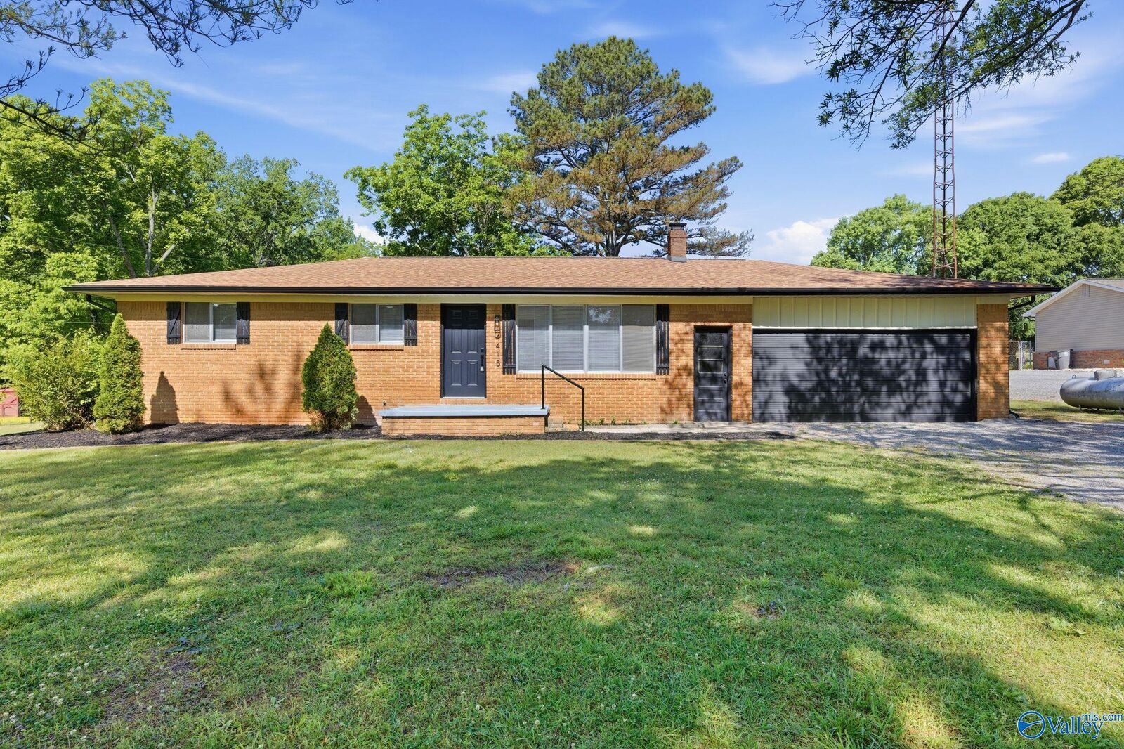Property Photo:  4415 County Road 217  AL 35673 