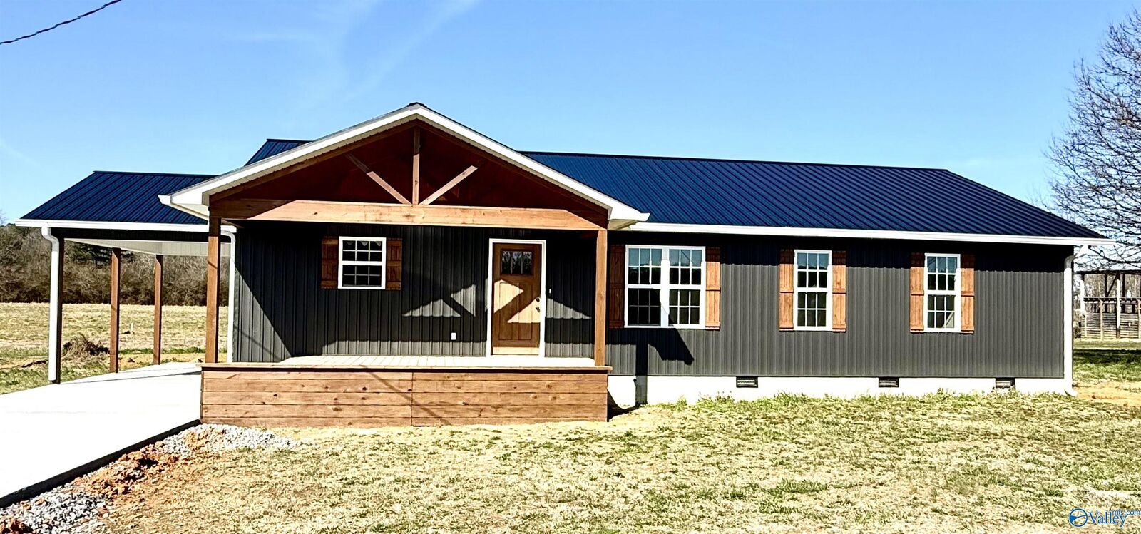Property Photo:  1047 Old Guntersville-Gadsden Hwy  AL 35956 