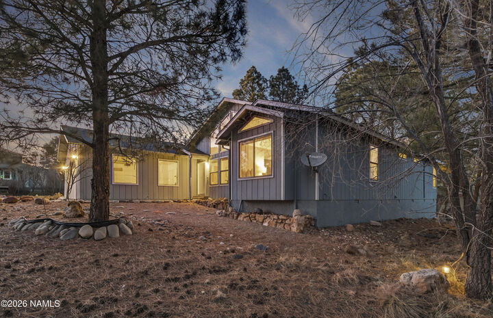 Property Photo:  4172 E Broken Rock Loop  AZ 86004 