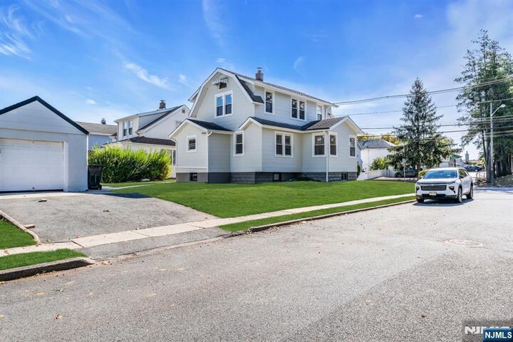 Property Photo:  288 Harrison Street  NJ 07110 