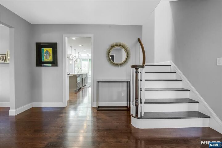 Property Photo:  248 Wayfair Circle  NJ 07417 