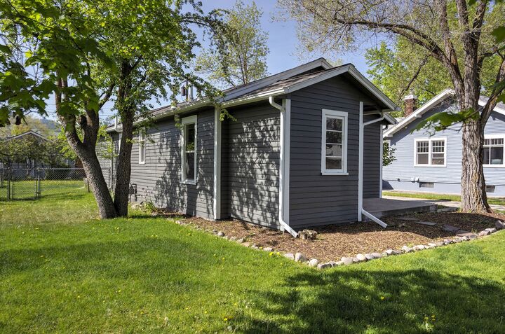 Property Photo: 117 W Central Avenue MT 59801