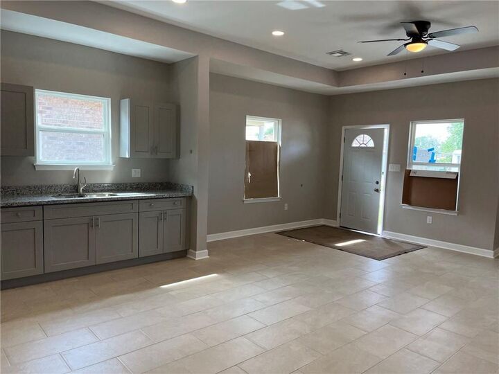Property Photo: 5119 Oak Drive LA 70072