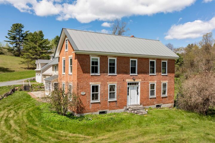 Property Photo: 330 Parsonage Road NH 03745