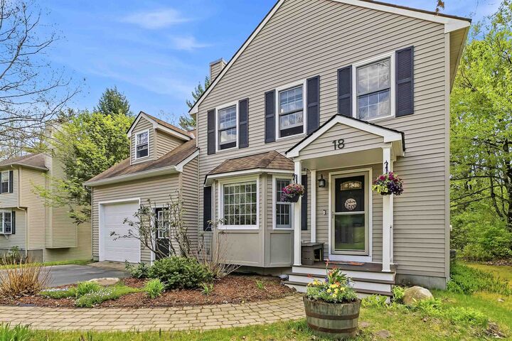 Property Photo: 18 Meetinghouse Road NH 03431