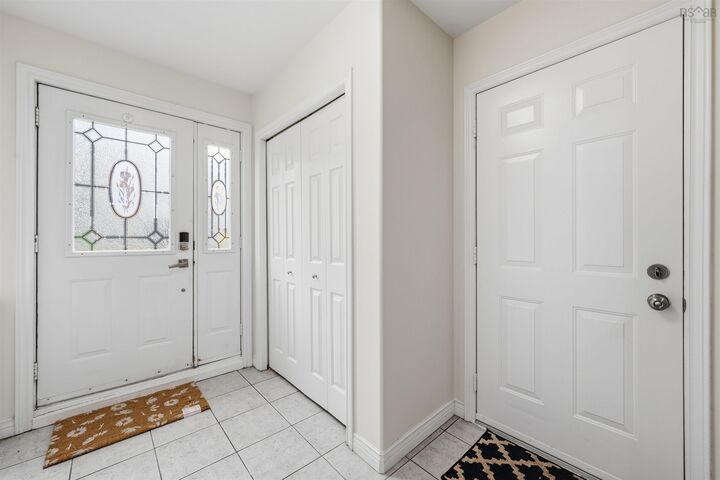 Property Photo:  5 Azita  NS B4A 3Y6 