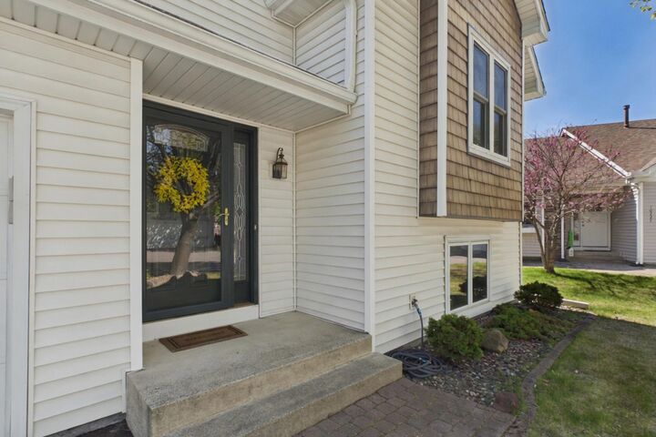 Property Photo:  10211 Lee Drive  MN 55347 