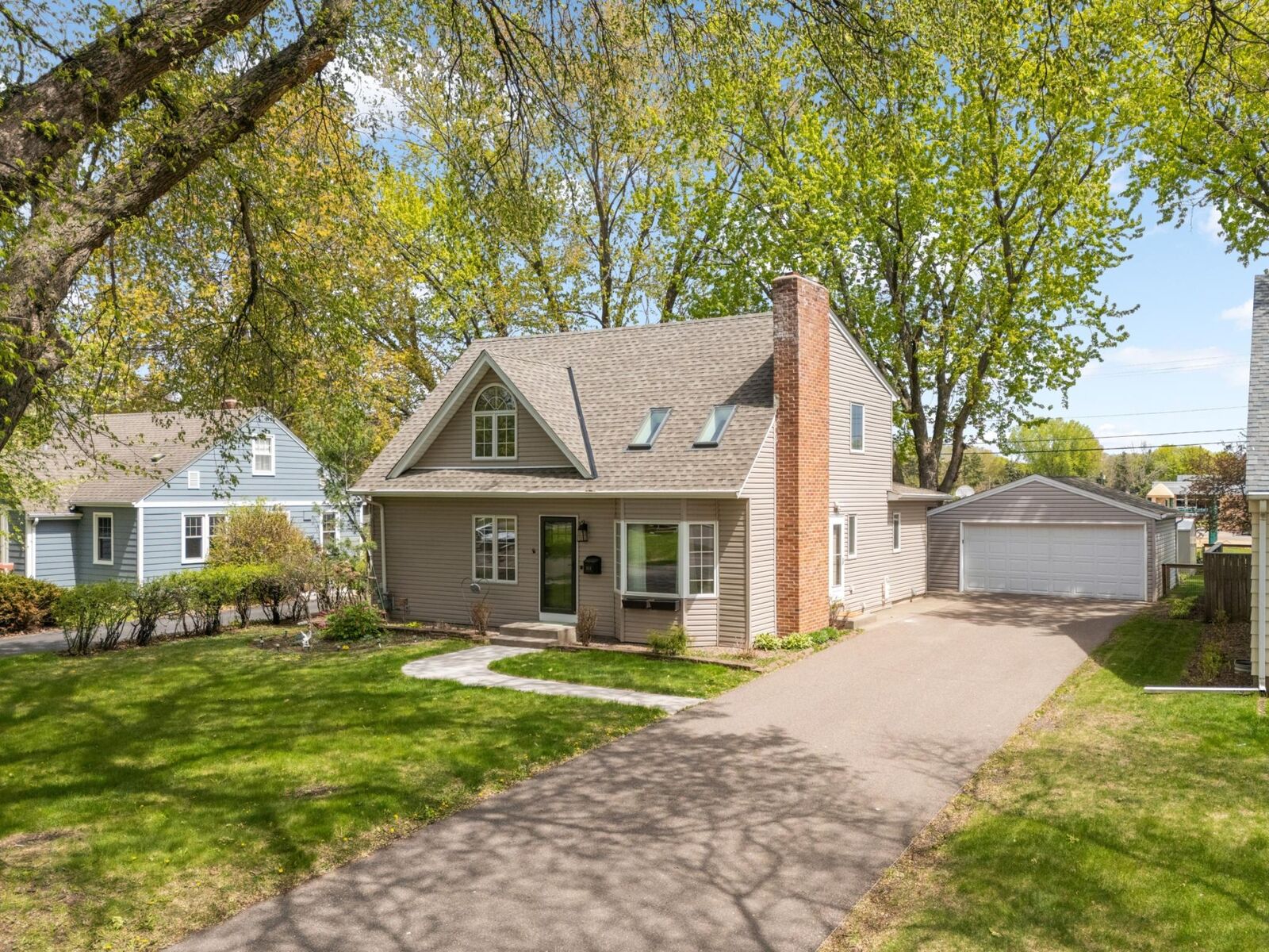 Property Photo: 1834 Holton Street MN 55113