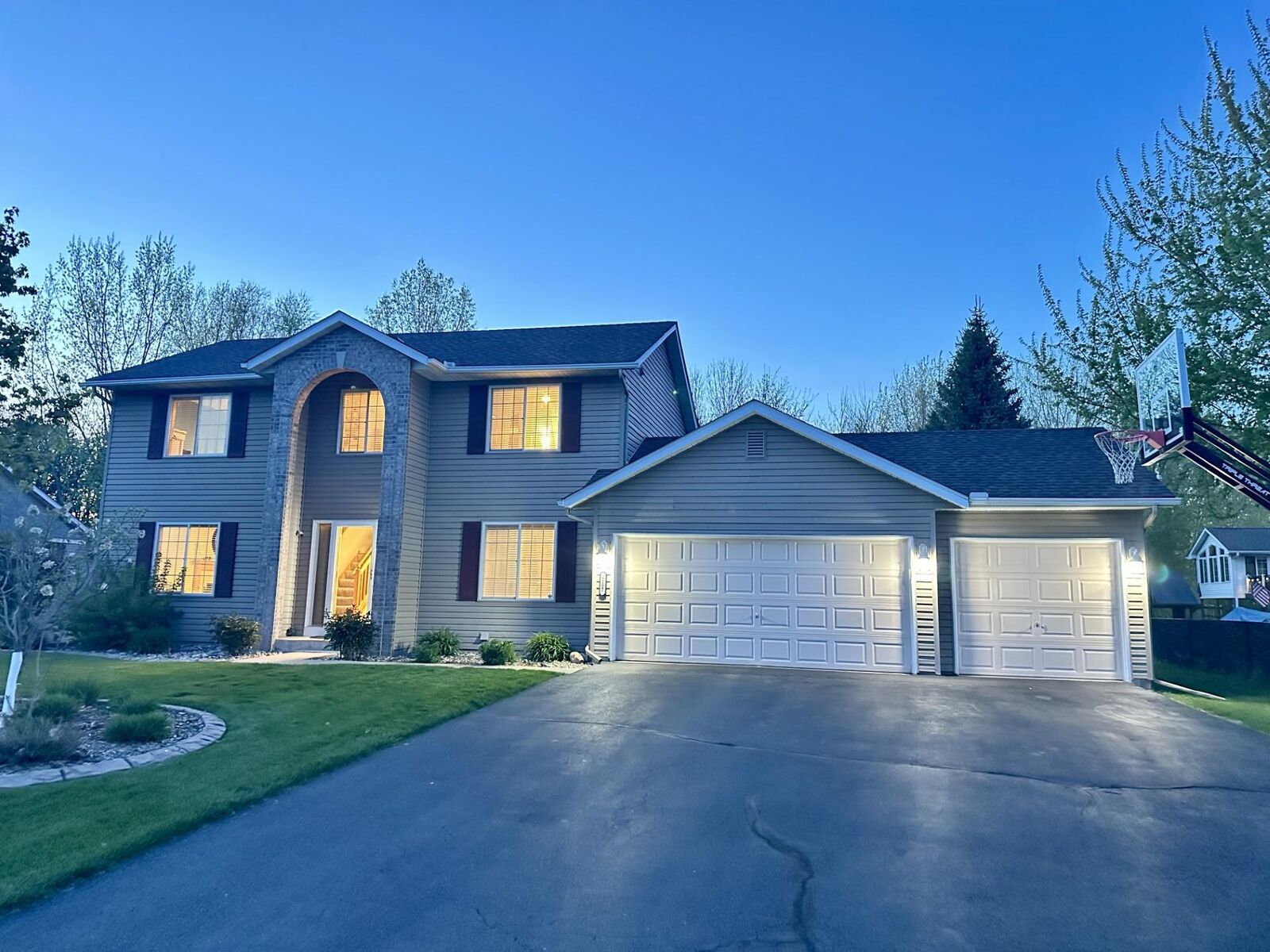 Property Photo:  2197 Jean Way  MN 55054 
