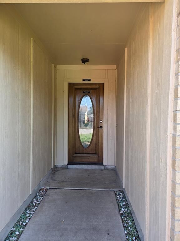 Property Photo:  7013 Lincolnshire Lane  TX 76182 