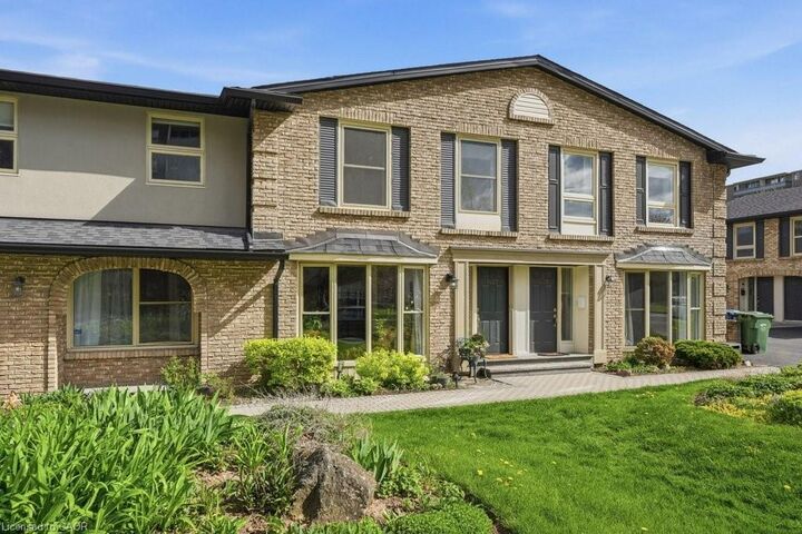 Property Photo:  1402 Ghent Avenue  ON L7S 1W8 