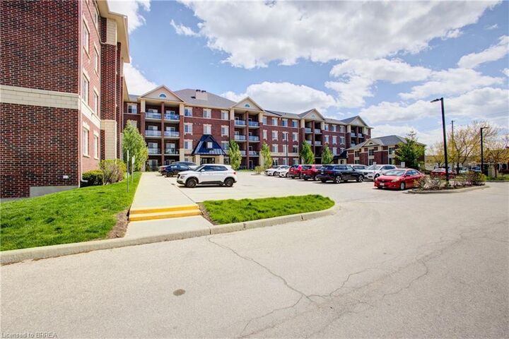 Property Photo:  1440 Gordon Street 316  ON N1L 1C8 