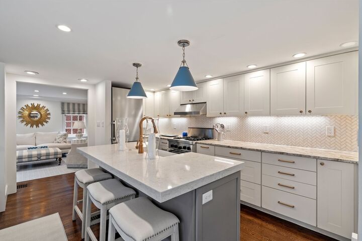 Property Photo:  21 Branch Street  MA 02108 