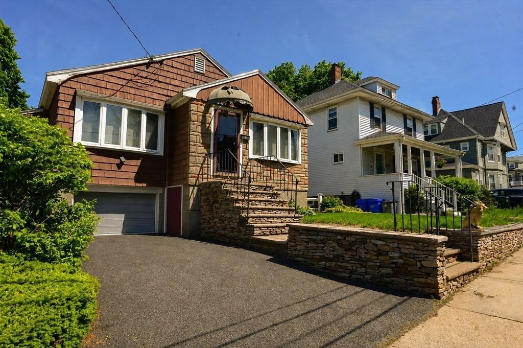 Property Photo:  117 Fairmount St  MA 02124 