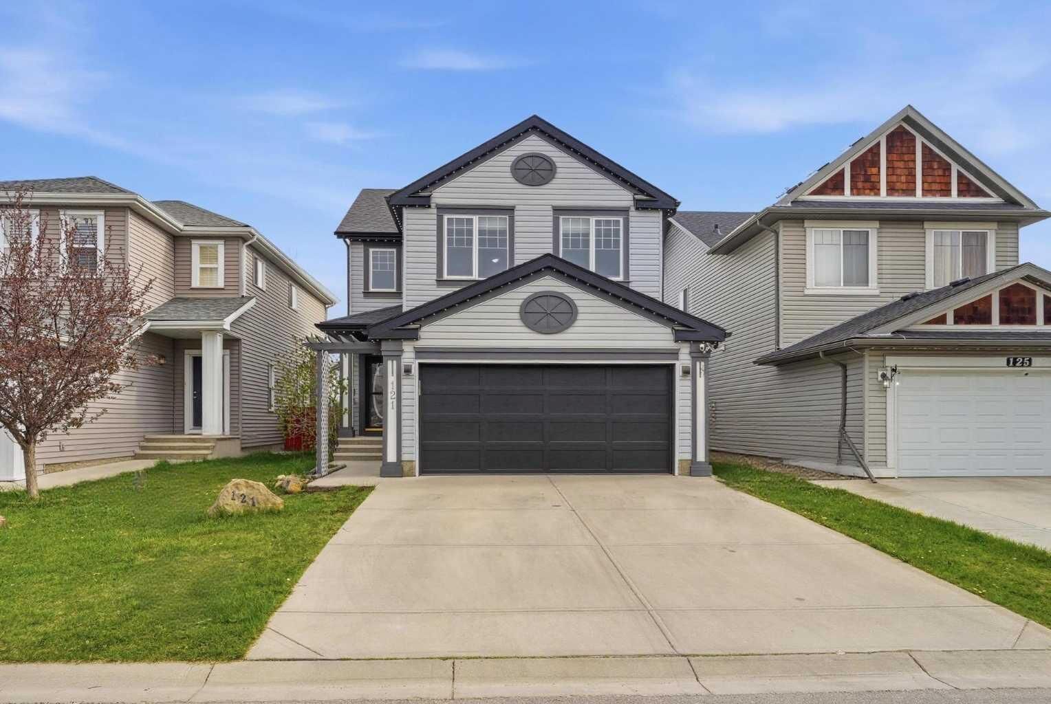 Property Photo:  121 Copperstone Close SE  AB T2Z 0P4 