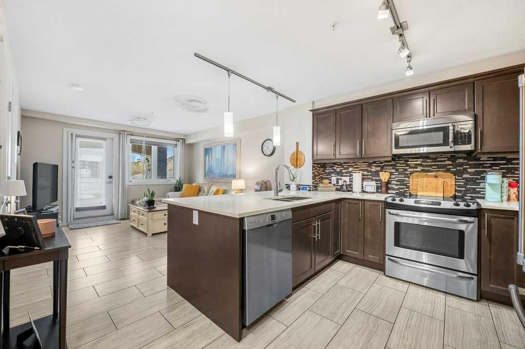 Property Photo:  402 Kincora Glen Road NW 3101  AB T3R 0V2 
