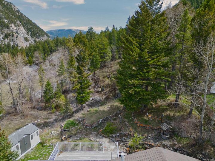 Property Photo: 13553 18 Avenue AB T0K 0E0