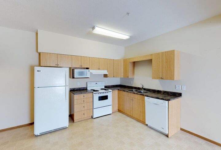 Property Photo:  12025 Royal Oaks Drive 103  AB T8V 2K8 