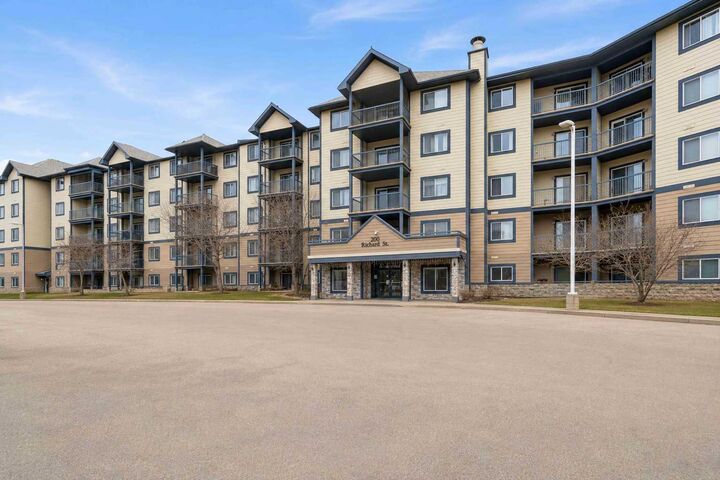 Property Photo:  200 Richard Street 432  AB T9H 5H6 