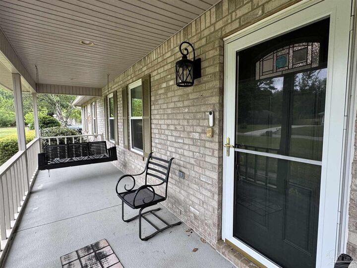 Property Photo:  5350 Morgan Ridge Dr  FL 32570 