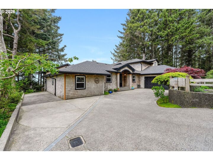 Property Photo:  384 Sunset Blvd  OR 97110 