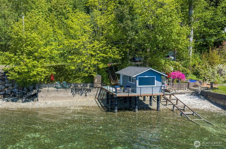 Property Photo: 13300 NE North Shore Road WA 98528