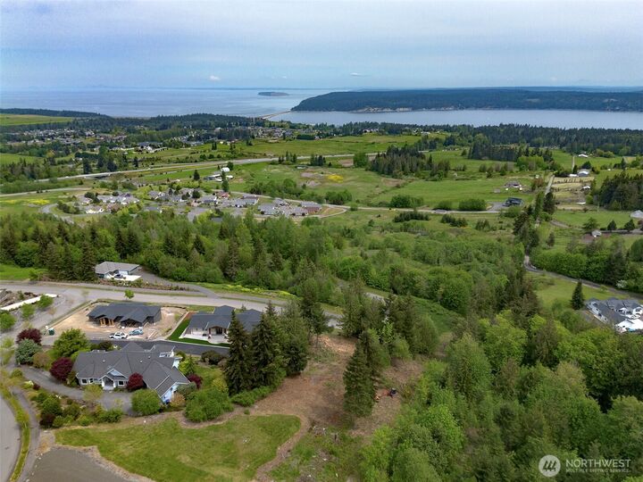 Property Photo:  501  Solana Parkway  WA 98382 