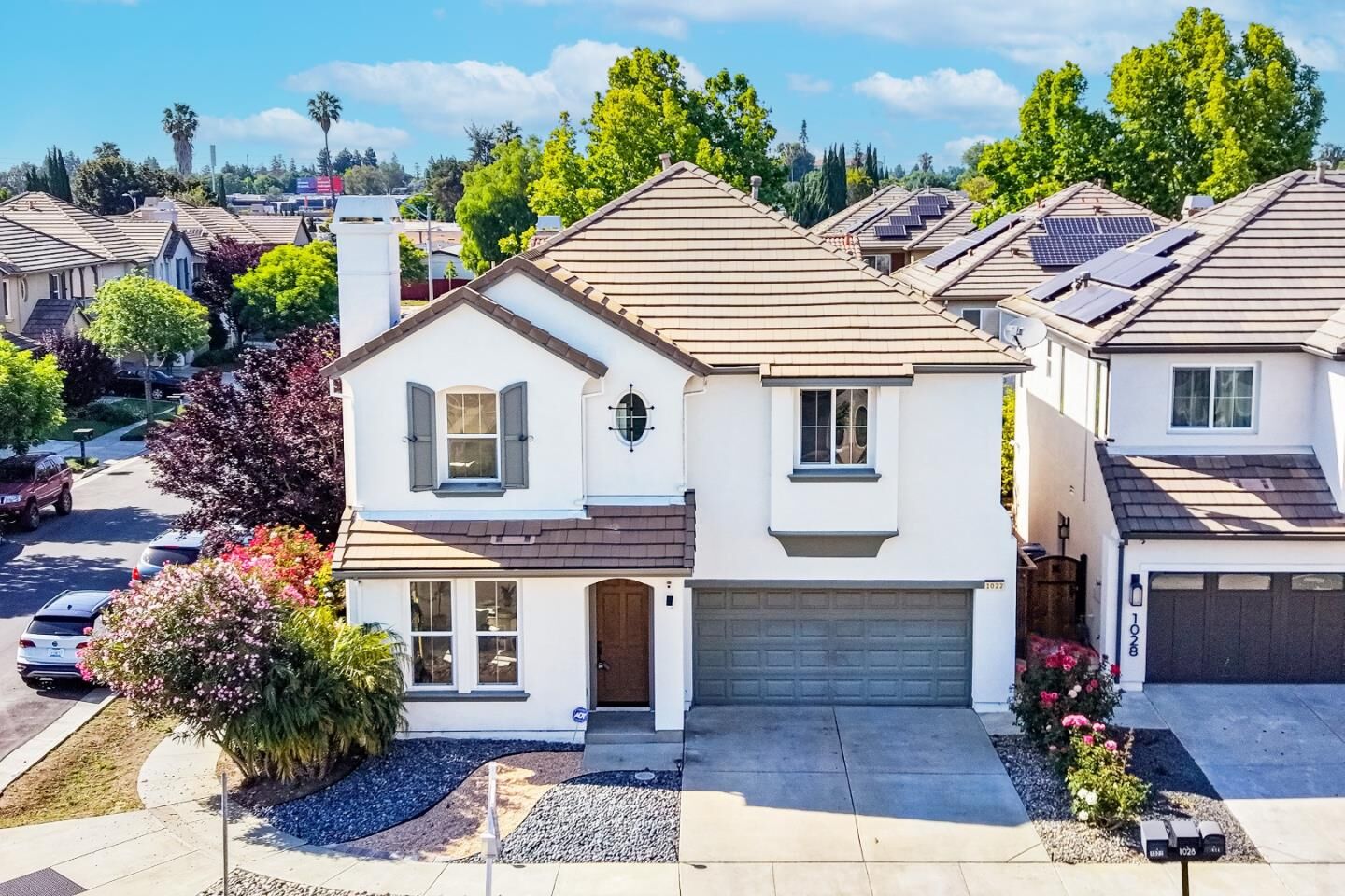 Property Photo:  1022 Banyan Court  CA 95131 