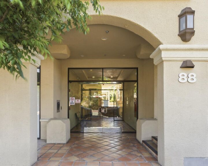 Property Photo:  88 17th Avenue 109  CA 94402 