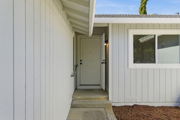 Property Photo: 2907 Queens Estates Court CA 95135