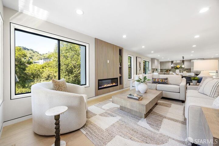 Property Photo:  1098 Siler Place  CA 94705 